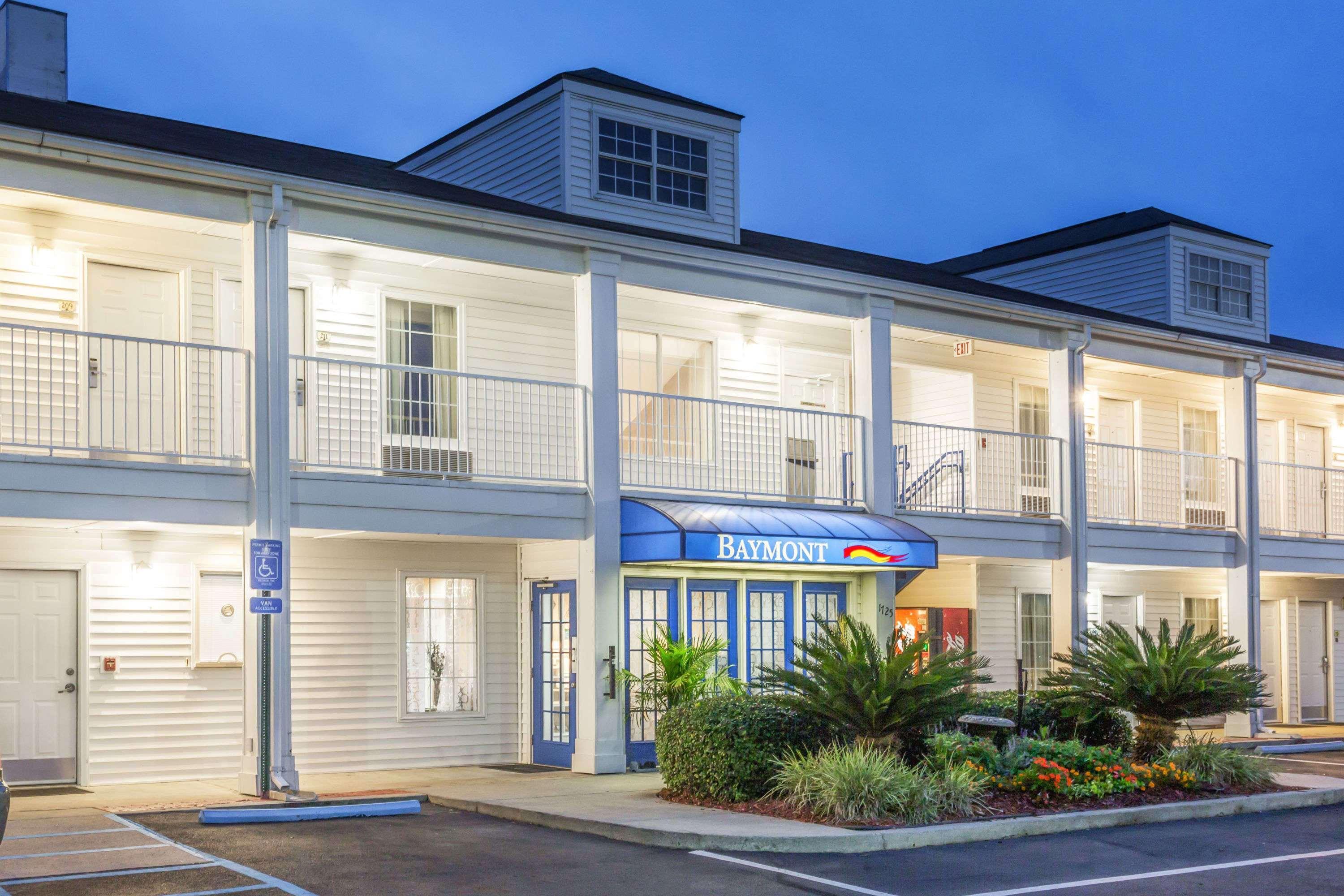 Baymont By Wyndham At Mall Valdosta